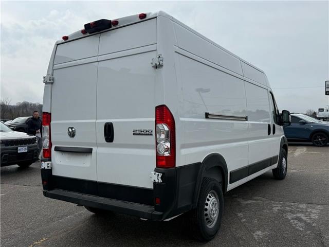 2024 RAM ProMaster 2500 High Roof (Stk: W9436) in Uxbridge - Image 8 of 9