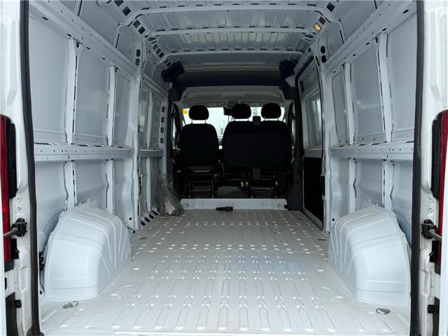 2024 RAM ProMaster 2500 High Roof (Stk: W9436) in Uxbridge - Image 9 of 9