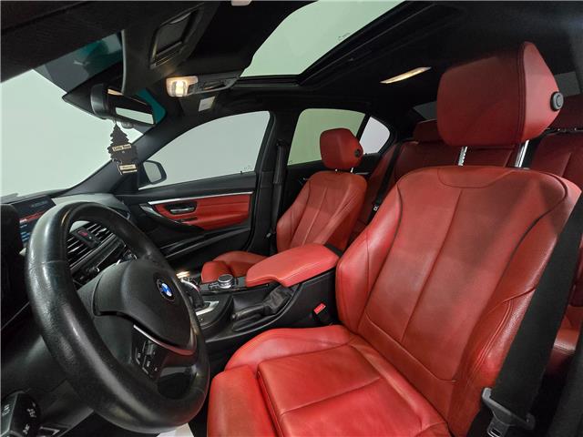 2017 BMW 330i xDrive (Stk: A25198A) in Kingston - Image 8 of 10