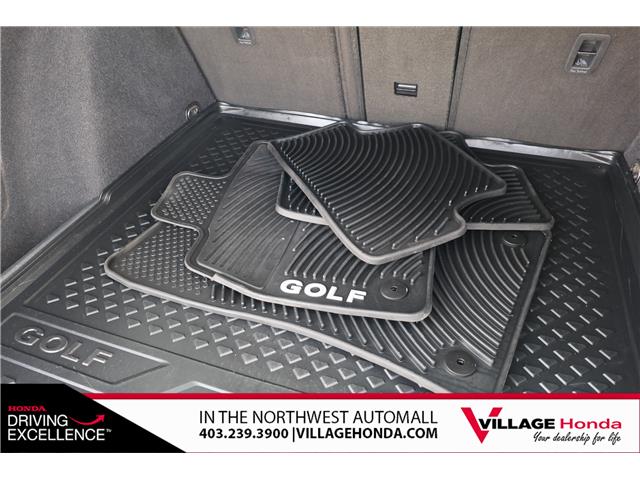 2016 Volkswagen Golf Sportwagon 1.8 TSI Trendline (Stk: CR0670A) in Calgary - Image 8 of 28