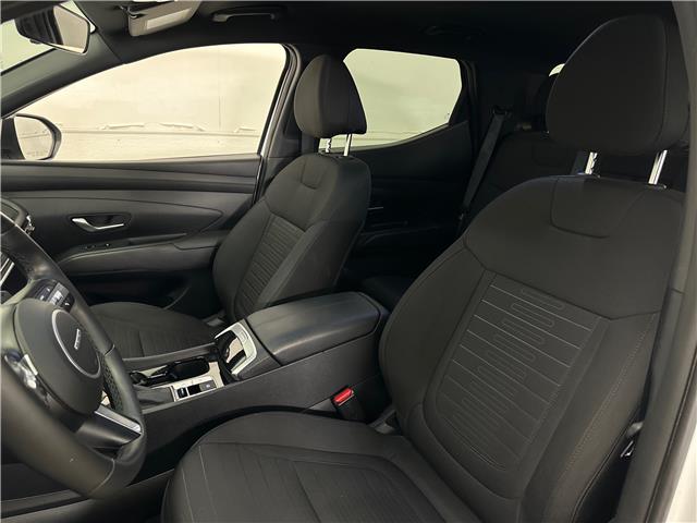 2025 Hyundai Santa Cruz Preferred (Stk: 43805J) in Belleville - Image 10 of 28