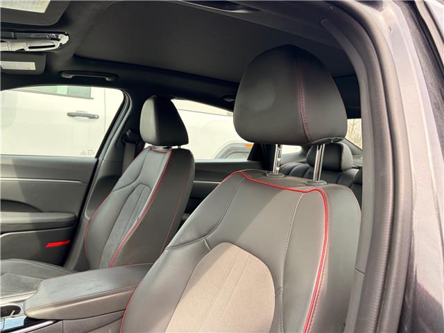 2022 Hyundai Sonata Sport (Stk: 260085B) in London - Image 6 of 7