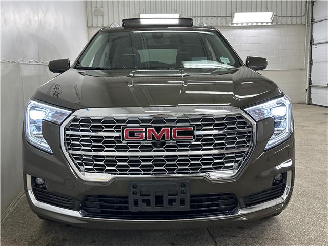 2024 GMC Terrain Denali (Stk: 43801J) in Belleville - Image 2 of 35