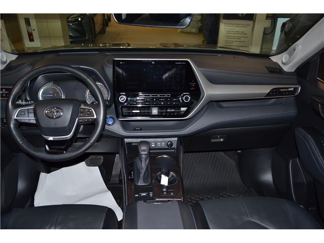 2022 Toyota Highlander Hybrid Limited (Stk: 6887A) in Kingston - Image 3 of 11