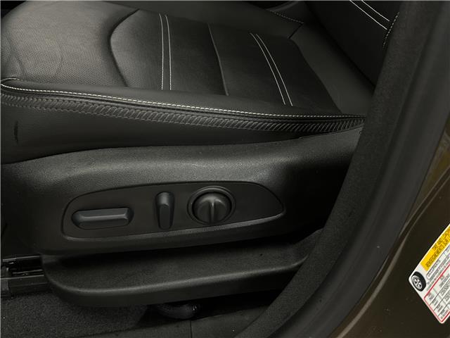 2024 GMC Terrain Denali (Stk: 43801J) in Belleville - Image 16 of 35