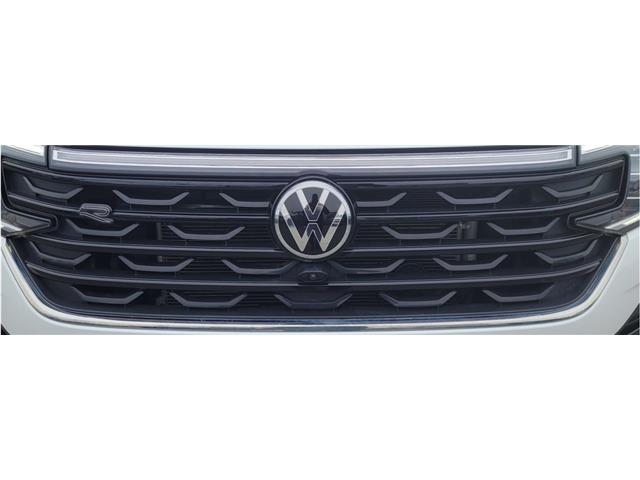 2024 Volkswagen Atlas 2.0 TSI Execline (Stk: 69560AA) in Sudbury - Image 10 of 21