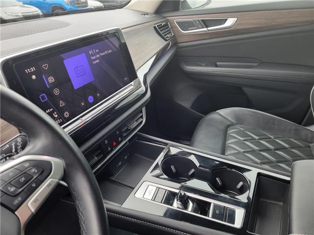 2024 Volkswagen Atlas 2.0 TSI Execline (Stk: 69560AA) in Sudbury - Image 17 of 21