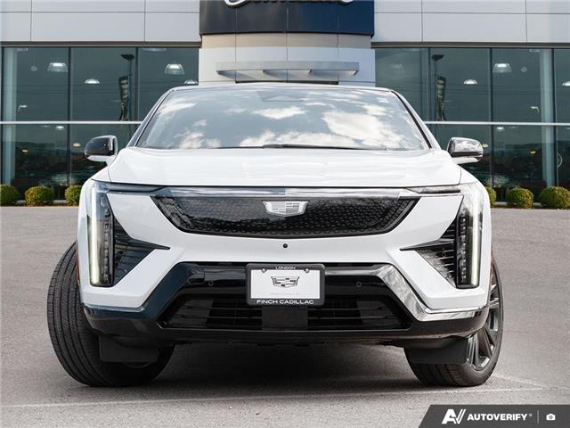 2026 Cadillac OPTIQ Premium Sport (Stk: 174598) in London - Image 2 of 27