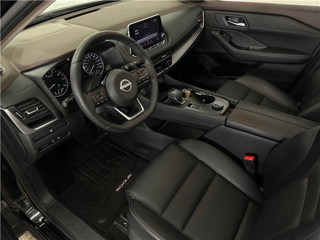 2023 Nissan Rogue SV Midnight Edition (Stk: 43762J) in Belleville - Image 14 of 32