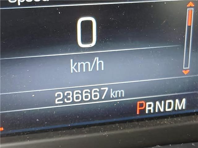 2015 GMC Sierra 1500 SLT in Ottawa - Image 5 of 10