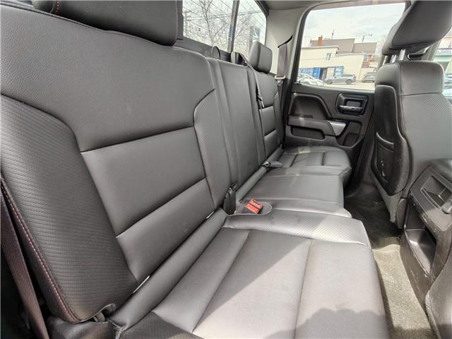 2015 GMC Sierra 1500 SLT in Ottawa - Image 7 of 10