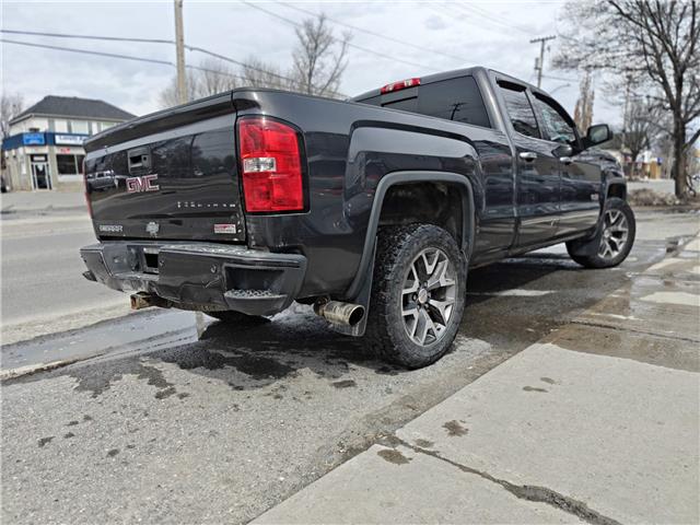 2015 GMC Sierra 1500 SLT in Ottawa - Image 10 of 10