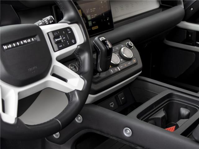 2024 Land Rover Defender P400 S (Stk: PL50658) in Windsor - Image 22 of 26
