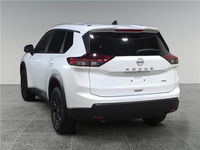 2026 Nissan Rogue SV Moonroof (Stk: N26172) in Sault Ste. Marie - Image 3 of 6