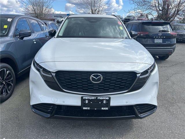 2026 Mazda CX-5 GT (Stk: 100455) in Surrey - Image 2 of 5