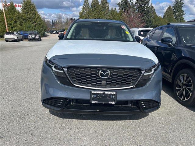 2026 Mazda CX-5 GT (Stk: 100356) in Surrey - Image 2 of 5