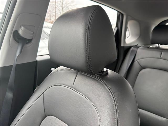 2022 Hyundai Kona 2.0L Preferred Sun & Leather Package (Stk: 107942) in London - Image 8 of 23