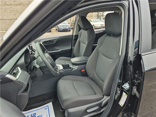 2025 Toyota RAV4 LE (Stk: 10U6499) in Markham - Image 11 of 29