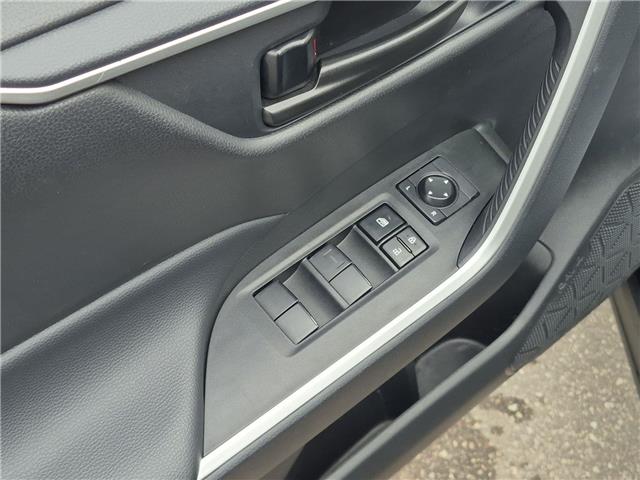 2025 Toyota RAV4 LE (Stk: 10U6499) in Markham - Image 12 of 29