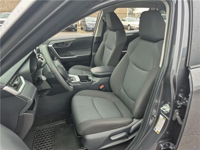 2025 Toyota RAV4 LE (Stk: 10U6498) in Markham - Image 11 of 29