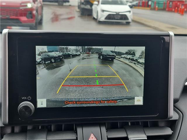 2025 Toyota RAV4 LE (Stk: 10U6498) in Markham - Image 18 of 29