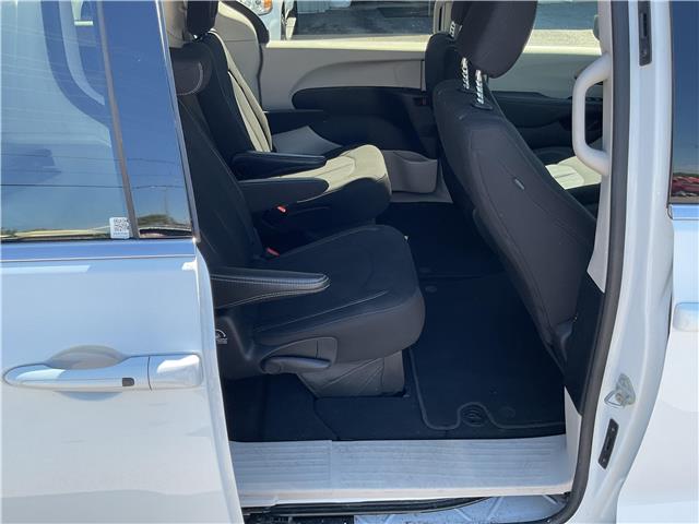 2024 Chrysler Grand Caravan SXT (Stk: 251075) in North Bay - Image 12 of 30