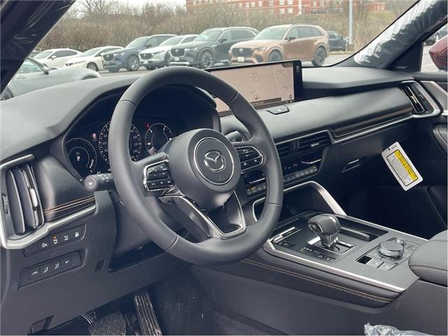 2026 Mazda CX-90 PHEV Signature (Stk: 26T013) in Kingston - Image 7 of 18