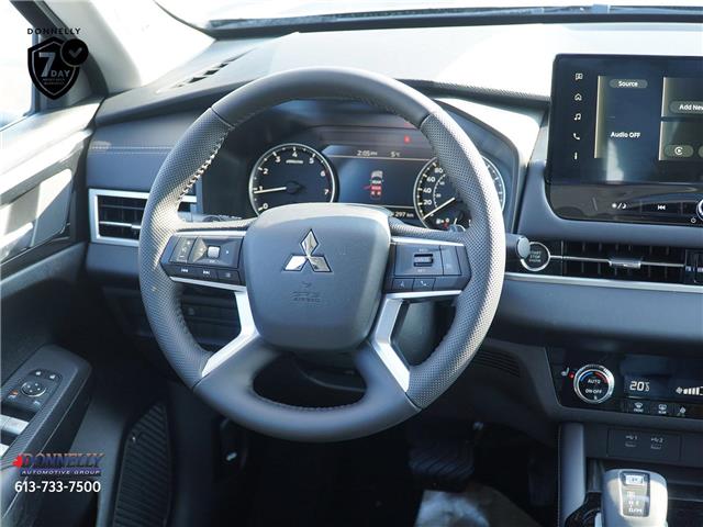 2026 Mitsubishi Outlander ES (Stk: MA102) in Ottawa - Image 14 of 24