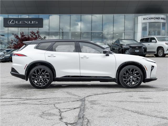 2025 Toyota Crown Signia  (Stk: 15T1793A) in Richmond Hill - Image 6 of 28