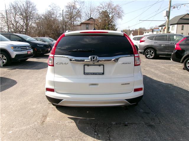 2015 Honda CR-V Touring in Kitchener - Image 5 of 26