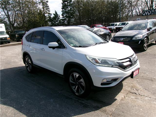 2015 Honda CR-V Touring in Kitchener - Image 8 of 26