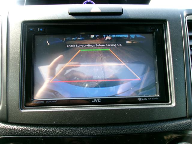 2015 Honda CR-V Touring in Kitchener - Image 24 of 26