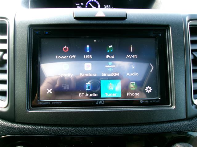 2015 Honda CR-V Touring in Kitchener - Image 25 of 26