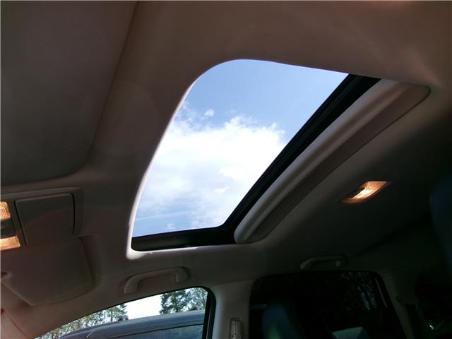 2015 Honda CR-V Touring in Kitchener - Image 26 of 26