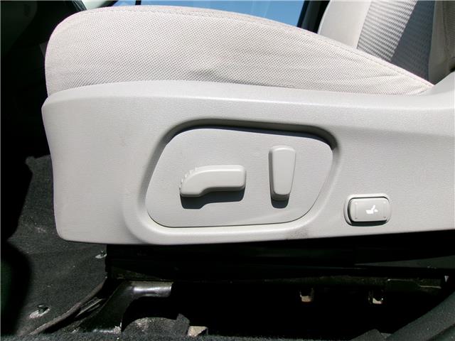 2014 Subaru Forester 2.5i Touring Package in Kitchener - Image 11 of 24