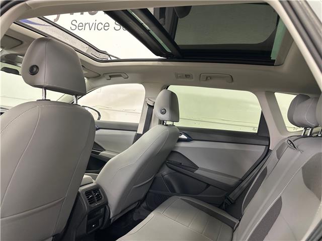 2024 Volkswagen Taos Comfortline (Stk: 43795J) in Belleville - Image 8 of 31