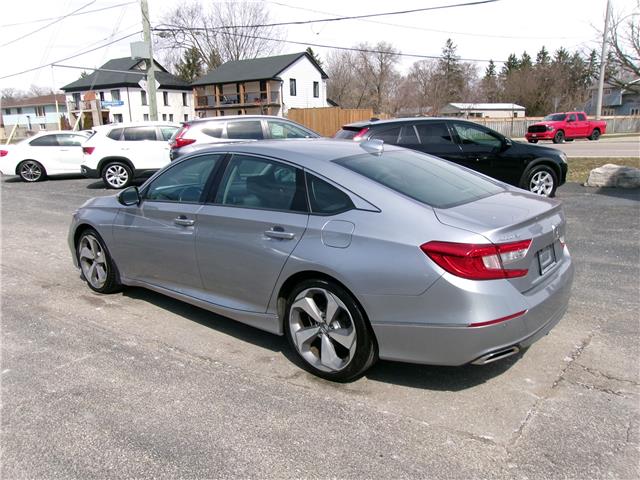 2019 Honda Accord Touring 1.5T in Kitchener - Image 4 of 28