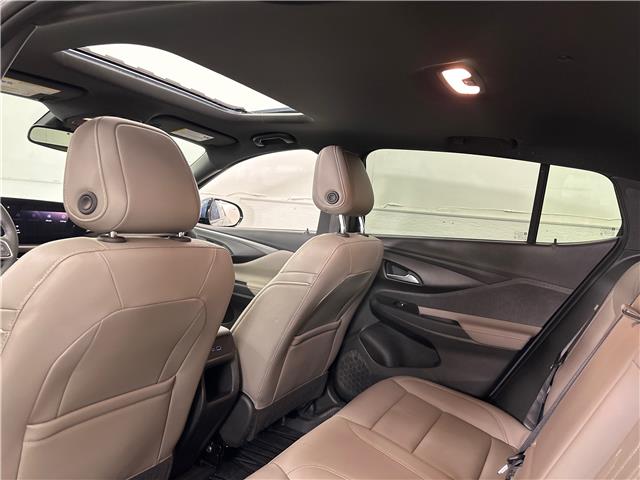 2024 Buick Envista Avenir (Stk: 43814J) in Belleville - Image 8 of 32
