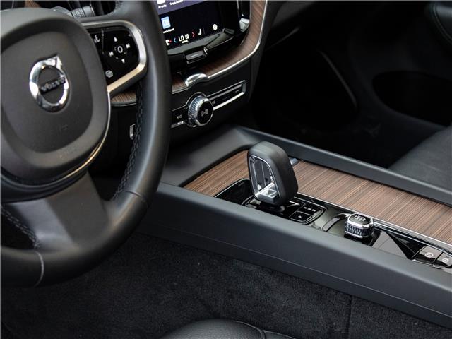 2024 Volvo XC60 B5 Plus Dark Theme (Stk: B10238A) in Windsor - Image 22 of 26