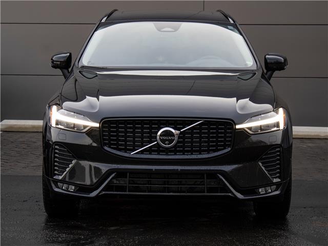 2024 Volvo XC60 B5 Plus Dark Theme (Stk: B10238A) in Windsor - Image 2 of 26