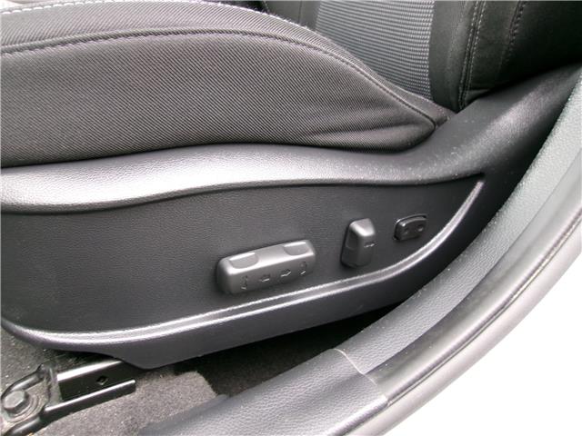 2013 Hyundai Elantra GT GLS in Kitchener - Image 11 of 23