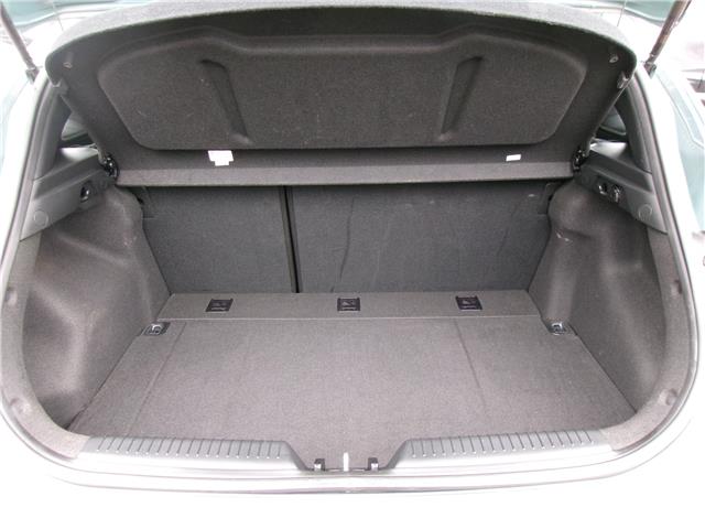 2013 Hyundai Elantra GT GLS in Kitchener - Image 15 of 23