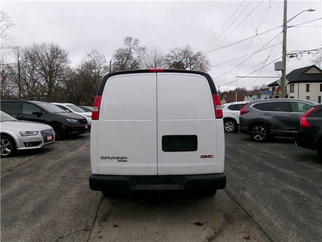 2016 GMC Savana 2500 1WT in Kitchener - Image 5 of 23