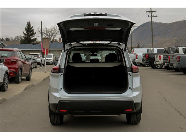 2026 Nissan Rogue SV Moonroof (Stk: T26210) in Kamloops - Image 4 of 21
