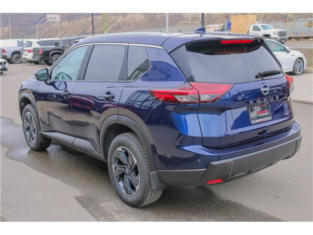 2026 Nissan Rogue SV Moonroof (Stk: T26211) in Kamloops - Image 3 of 21