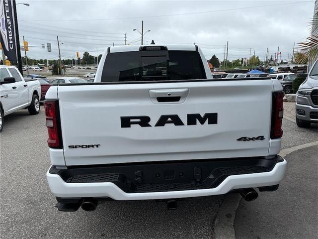 2025 RAM 1500 Sport (Stk: 28396T) in Newmarket - Image 6 of 14