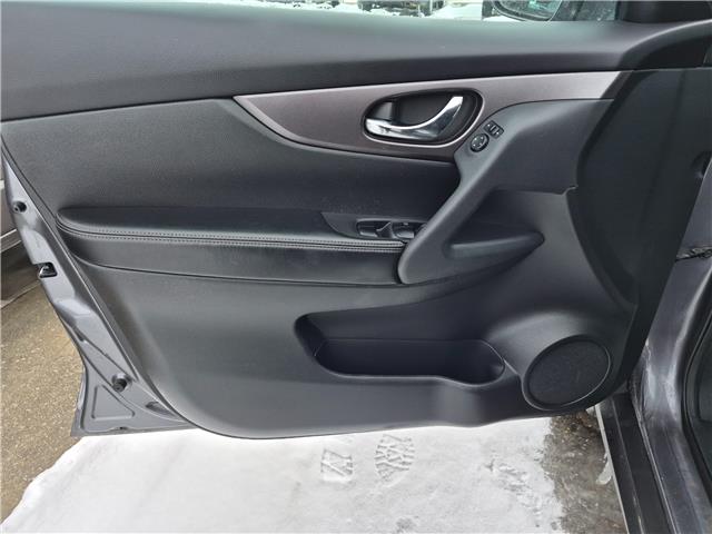 2016 Nissan Rogue SV (Stk: J26013) in Brandon - Image 9 of 23