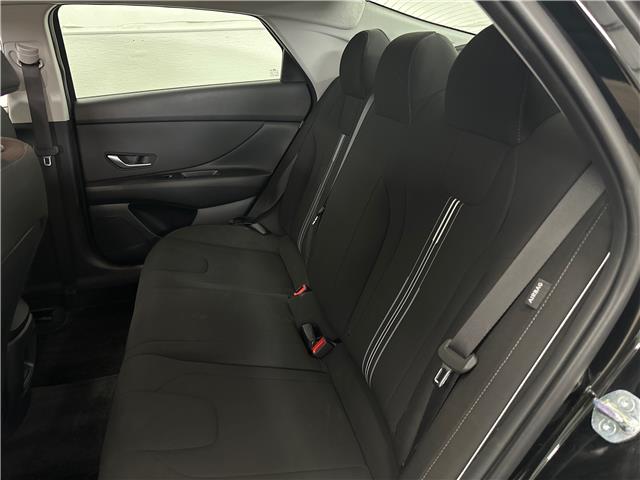 2025 Hyundai Elantra Preferred w/Tech Package (Stk: 43803J) in Belleville - Image 7 of 32