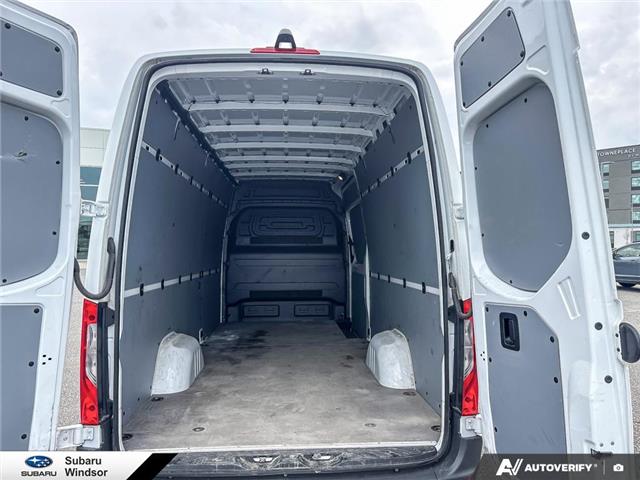 2024 Mercedes-Benz Sprinter 2500 High Roof 4-Cyl Diesel (Stk: P0722) in Tecumseh - Image 10 of 26
