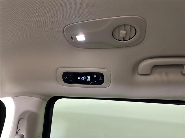 2024 Chrysler Grand Caravan SXT (Stk: 43836J) in Belleville - Image 10 of 35